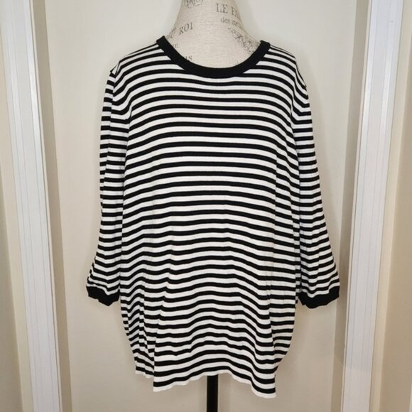 Black White Stripe Knit Sweater Top - Picture 1 of 3